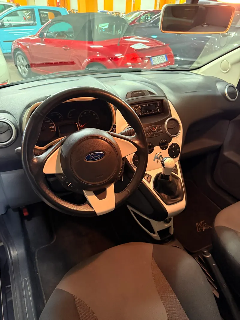 Ford KA CON SOLI 43.580 KM 34