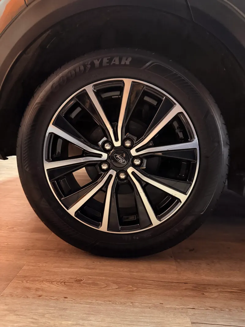 Ford PUMA HYBRID CON SOLI 24.942 KM 122