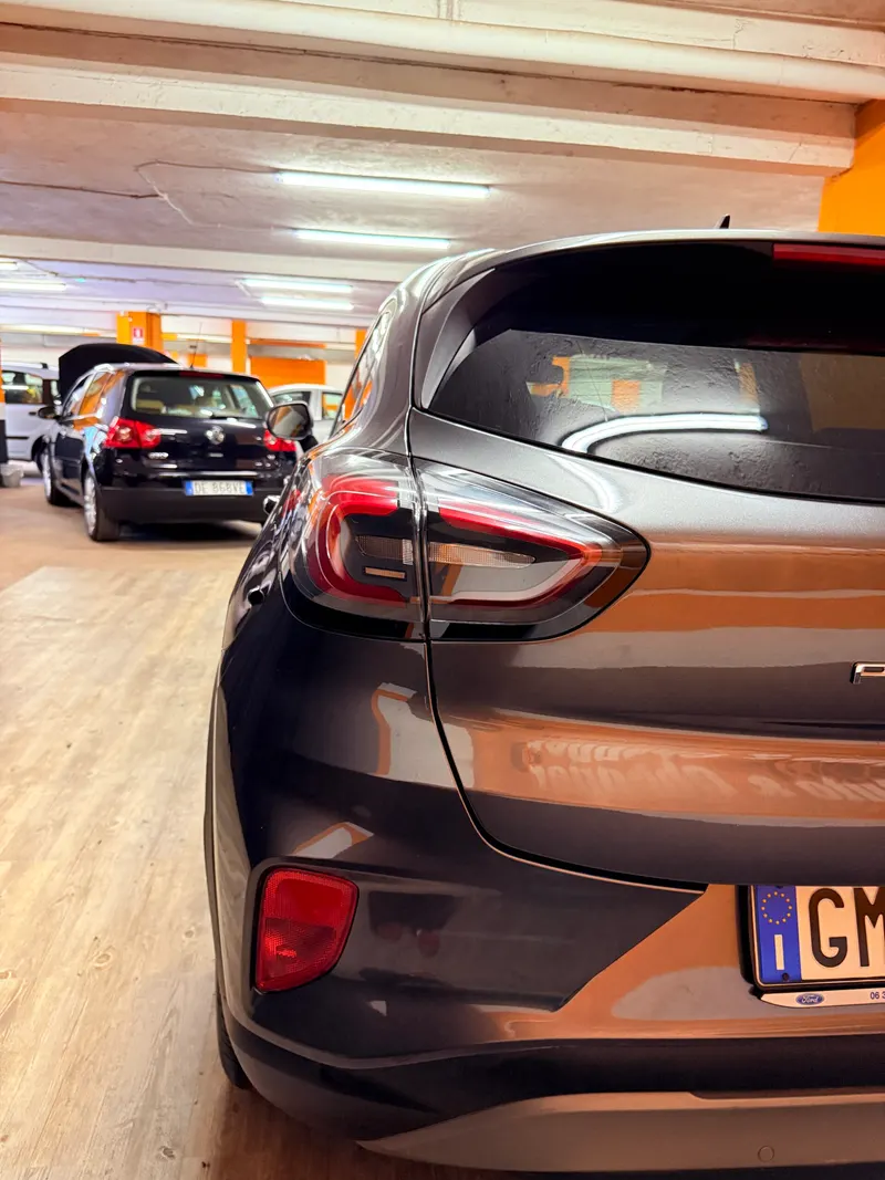 Ford PUMA HYBRID CON SOLI 24.942 KM 89