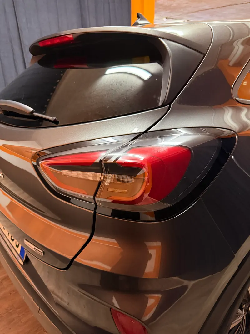 Ford PUMA HYBRID CON SOLI 24.942 KM 101