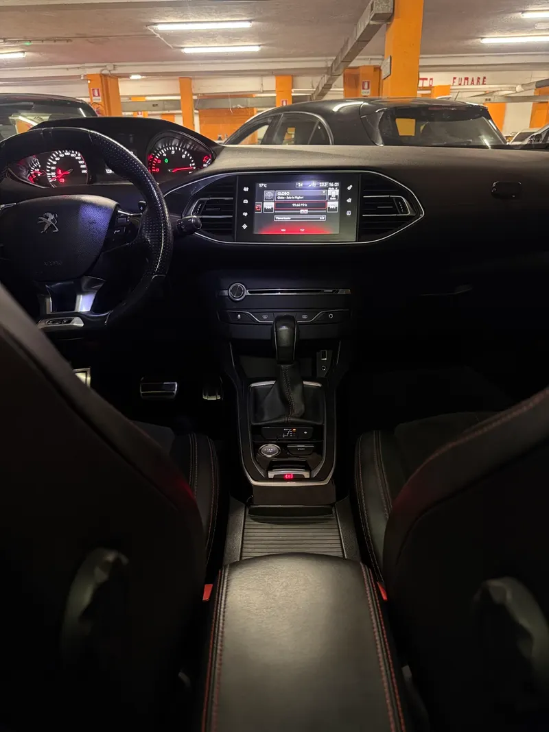 Peugeot 308 GT CON TETTO PANORAMICO CON 128.162 km 67