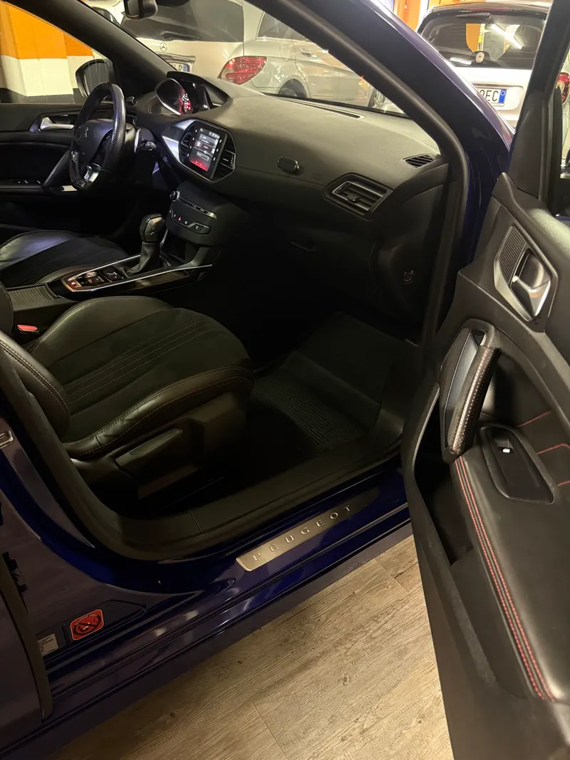 Peugeot 308 GT CON TETTO PANORAMICO CON 128.162 km 61