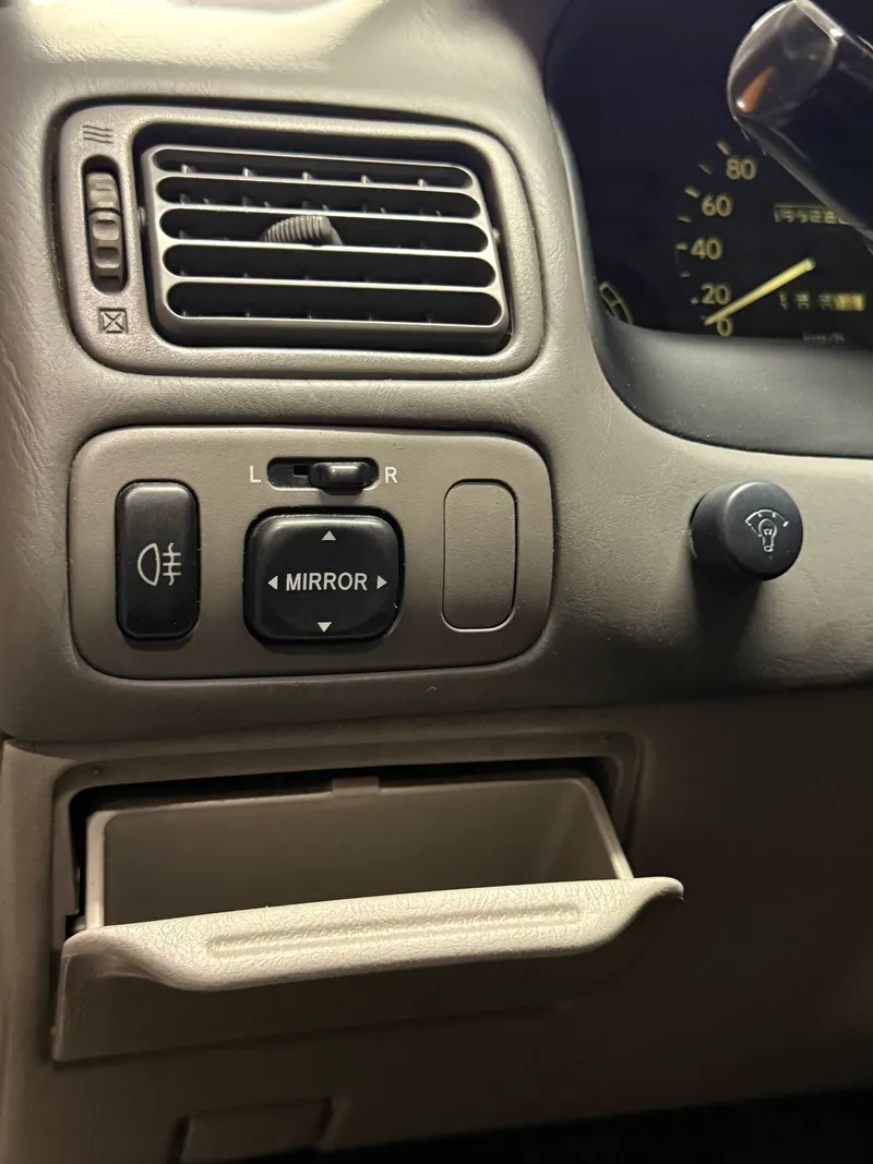 Toyota COROLLA CON SOLI 72.565 km 34