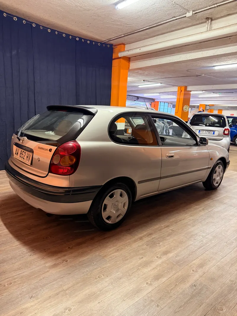 Toyota COROLLA CON SOLI 72.565 km 21