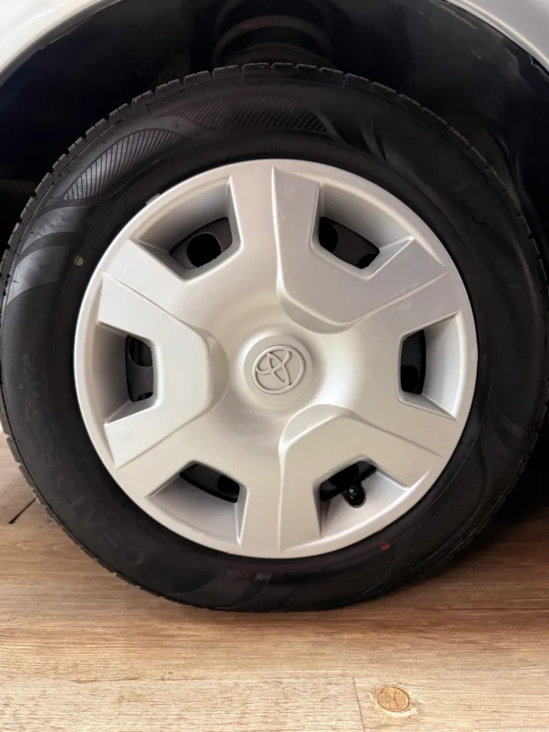 Toyota COROLLA CON SOLI 72.565 km 25