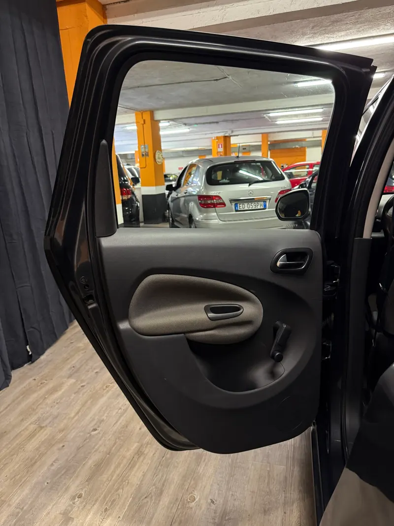 Citroën C3 PICASSO ADATTA A NEOPATENTATI 30