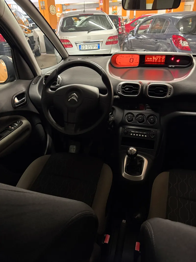 Citroën C3 PICASSO ADATTA A NEOPATENTATI 121