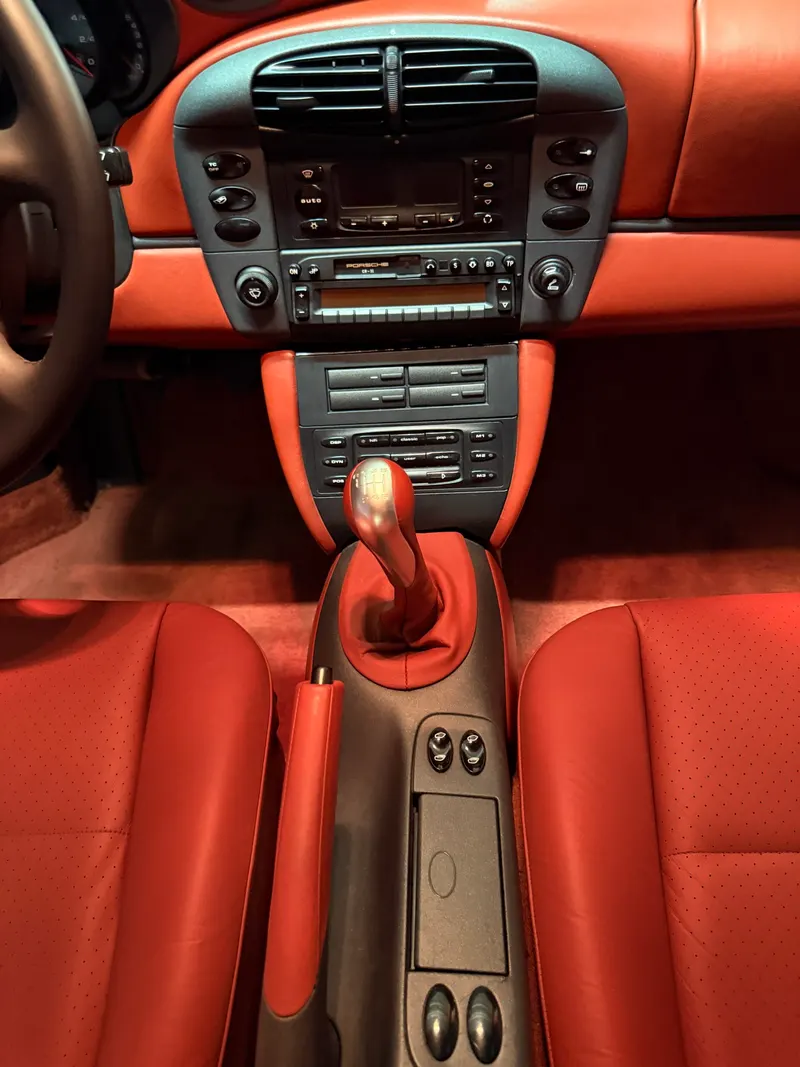 Porsche 996, IMMATRICOLATO NEL 1998 ISCRITTA ASI CON CRS A LIBRETTO. 46
