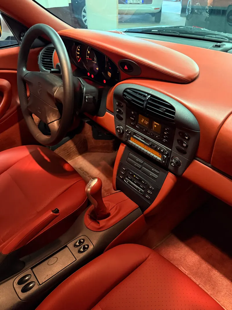 Porsche 996, IMMATRICOLATO NEL 1998 ISCRITTA ASI CON CRS A LIBRETTO. 30