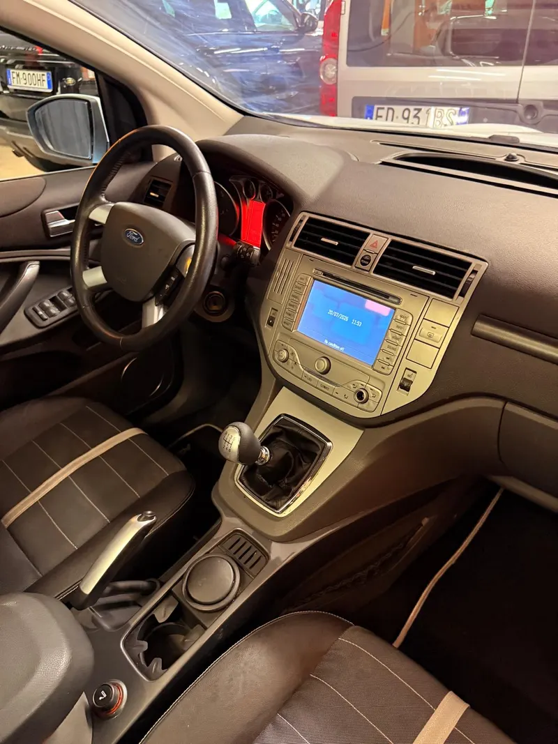 Ford KUGA CON SOLI 39.513 KM 36