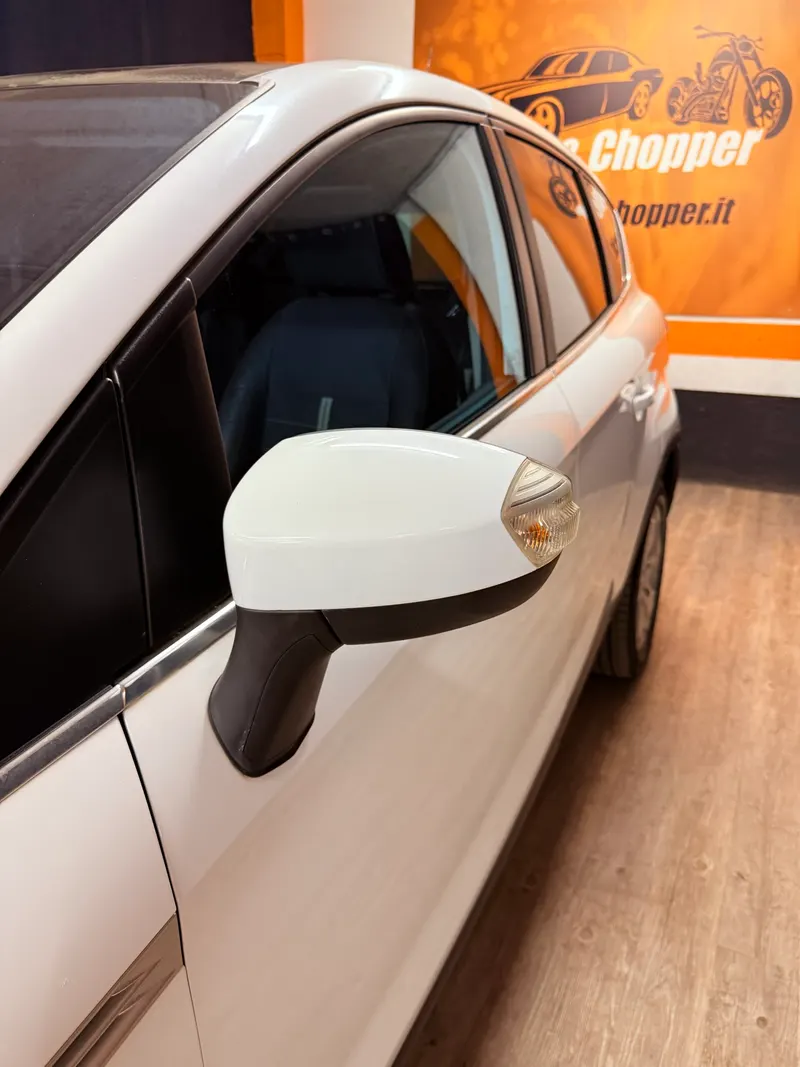 Ford KUGA CON SOLI 39.513 KM 7