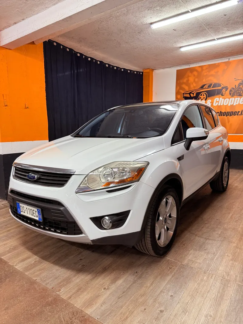 Ford KUGA CON SOLI 39.513 KM 8