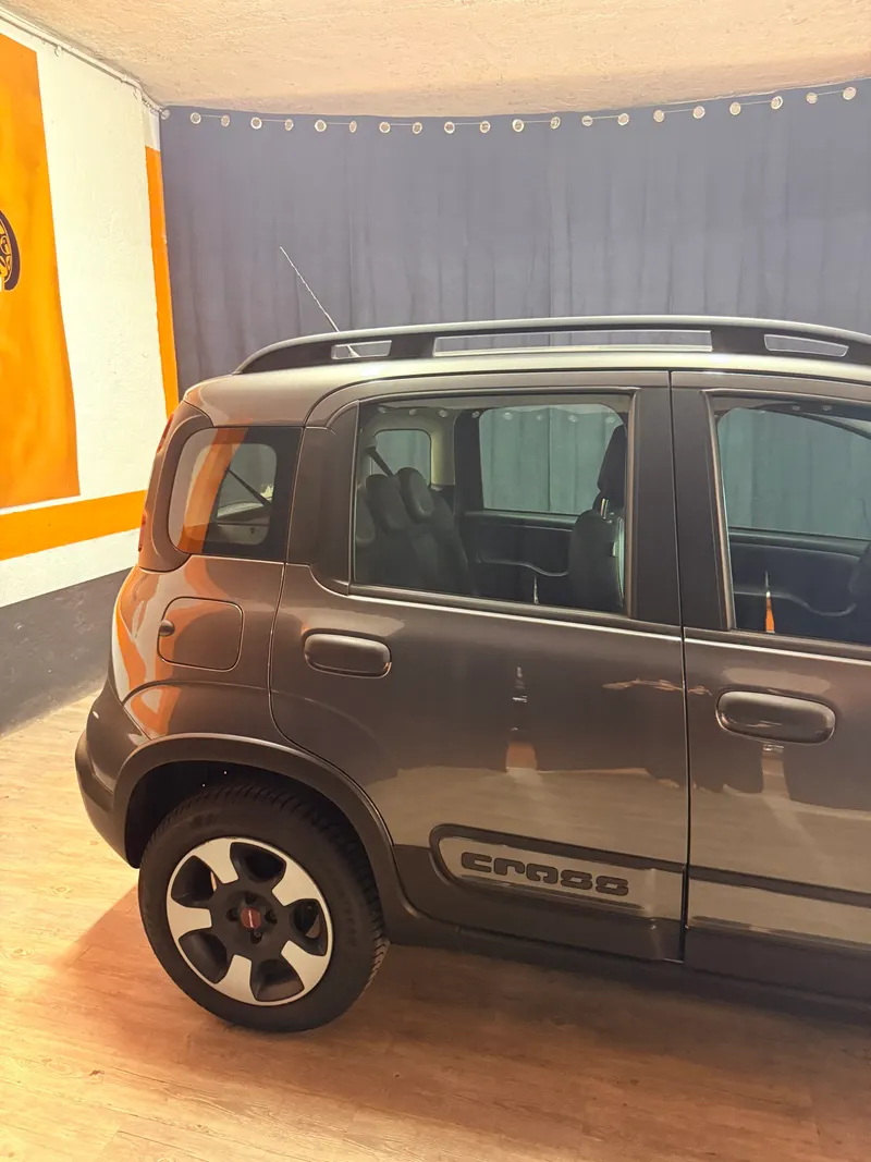 Fiat PANDA CITY CROSS CON SOLI 44.597 KM UNICO PROPRIETARIO IN CONDIZ 32