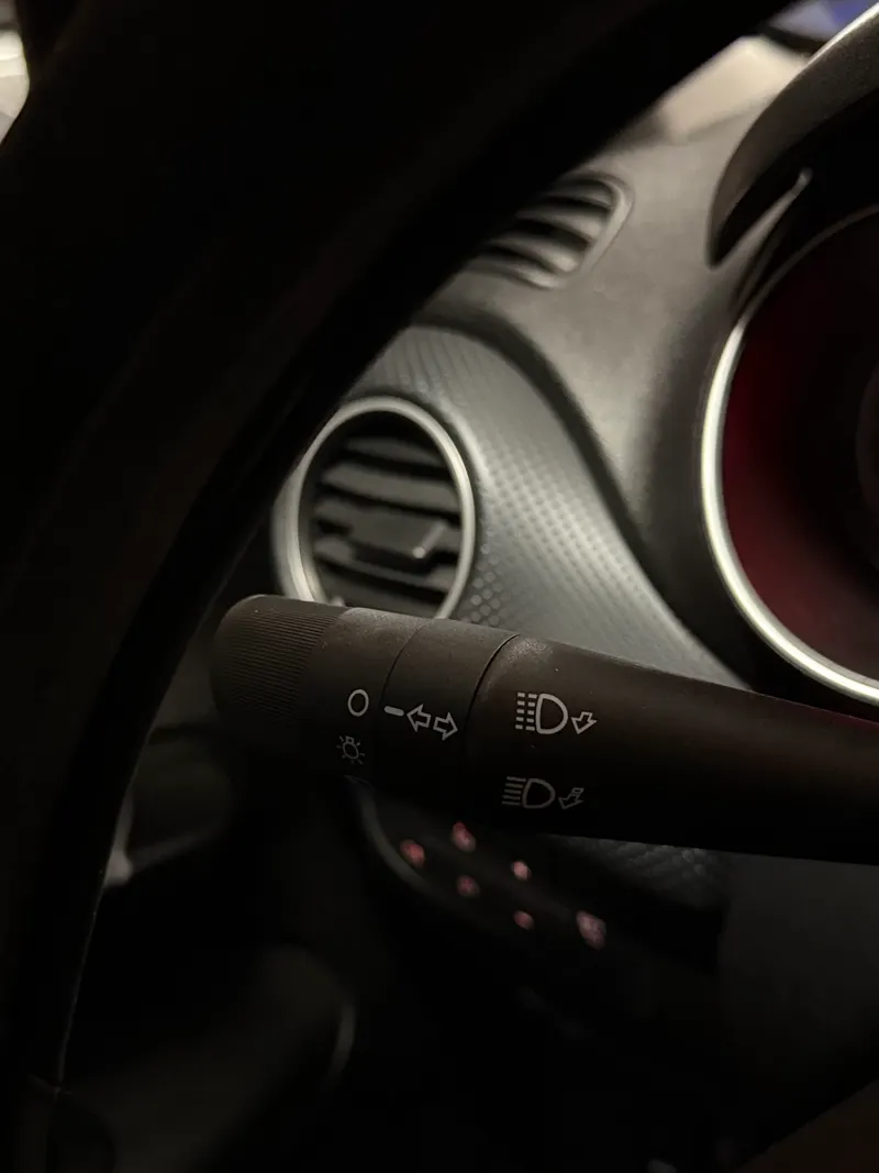 Fiat PUNTO CON SOLI 61.599 KM E6 IMMATRICOLATA NEL 2018 38