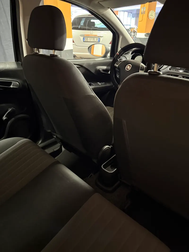 Fiat PUNTO CON SOLI 61.599 KM E6 IMMATRICOLATA NEL 2018 60
