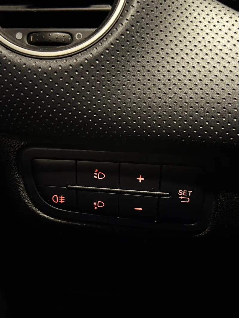 Fiat PUNTO CON SOLI 61.599 KM E6 IMMATRICOLATA NEL 2018 35