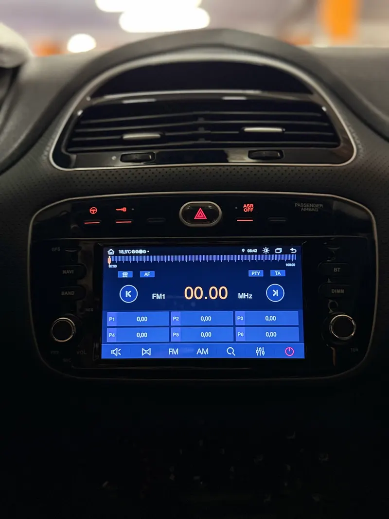 Fiat PUNTO CON SOLI 61.599 KM E6 IMMATRICOLATA NEL 2018 40