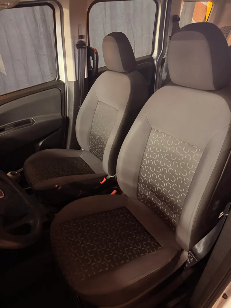 Fiat DOBLO CON SOLI 68.698 KM 58