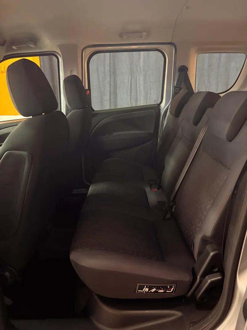 Fiat DOBLO CON SOLI 68.698 KM 59