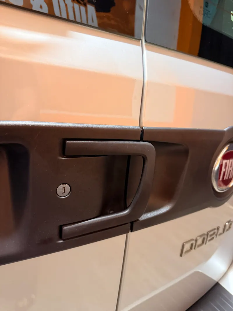 Fiat DOBLO CON SOLI 68.698 KM 23