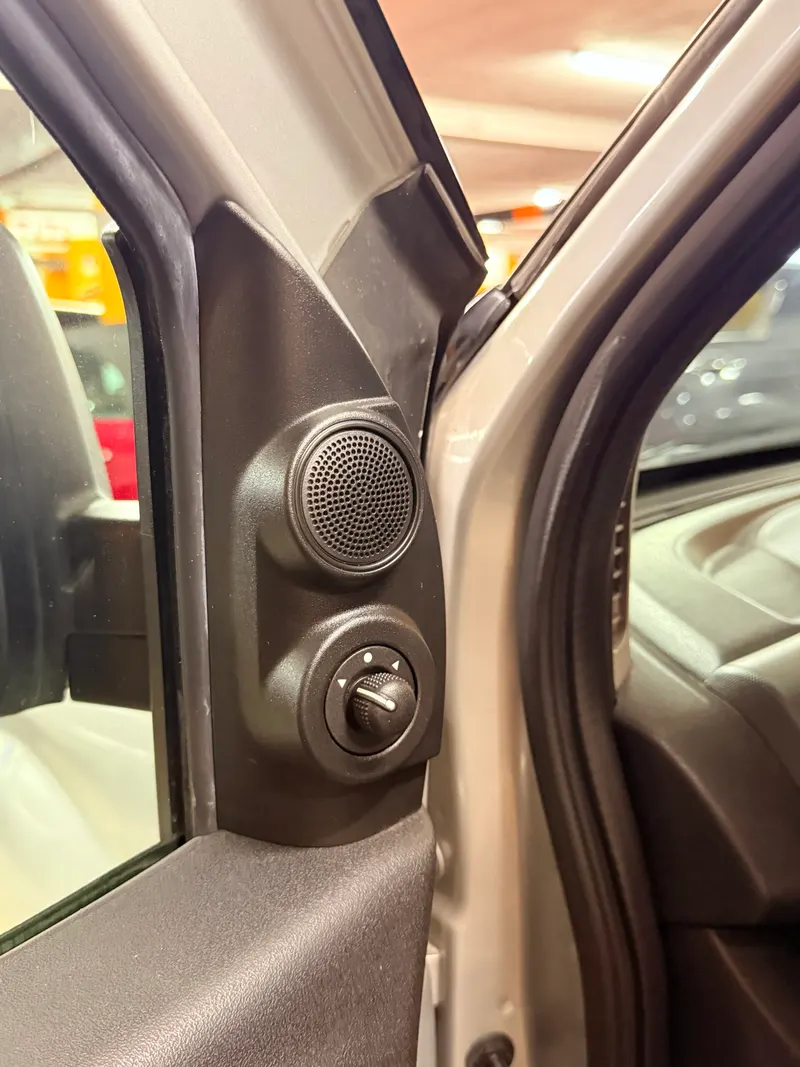 Fiat DOBLO CON SOLI 68.698 KM 36