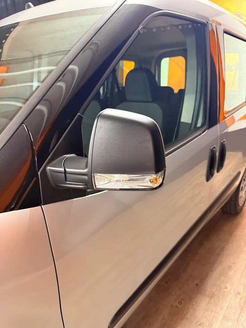Fiat DOBLO CON SOLI 68.698 KM 34