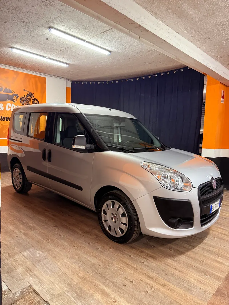 Fiat DOBLO CON SOLI 68.698 KM 76
