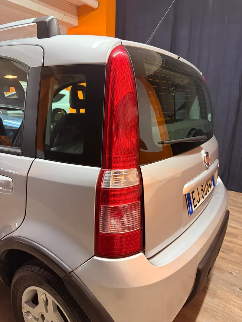 Fiat PANDA 4×4 CON SOLI 45.840 KM IN CONDIZIONI DA VETRINA 23
