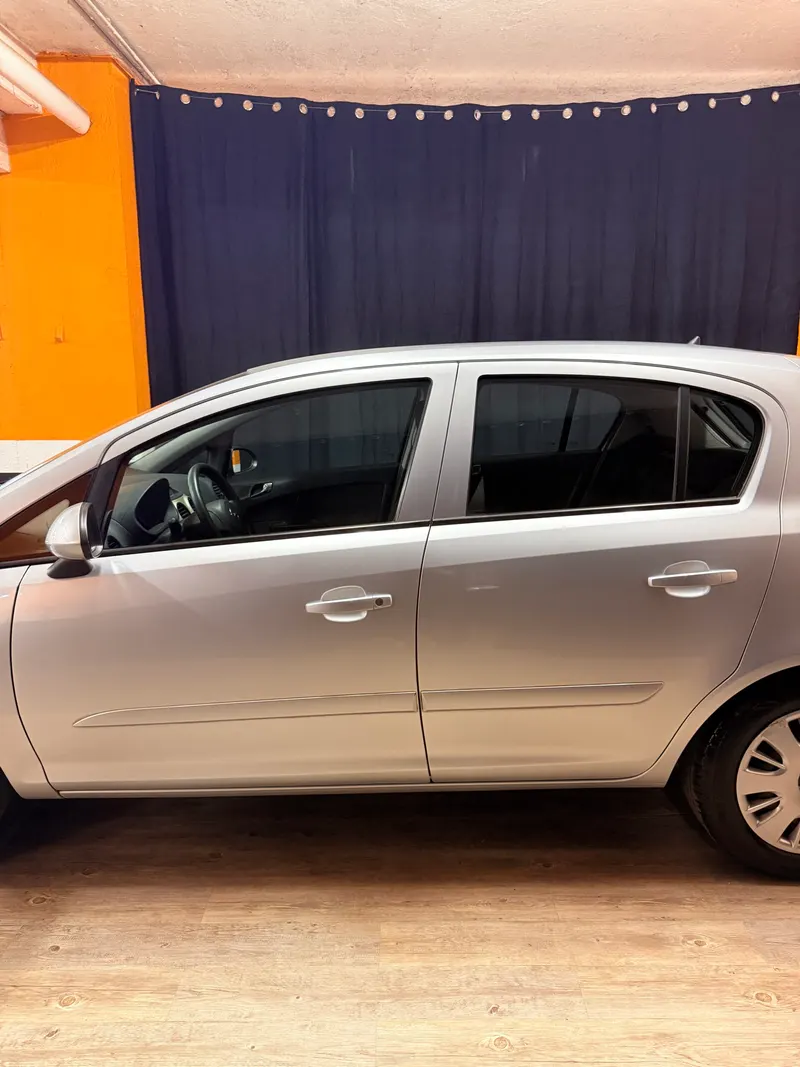 Opel CORSA CON SOLI 49.822 KM 21
