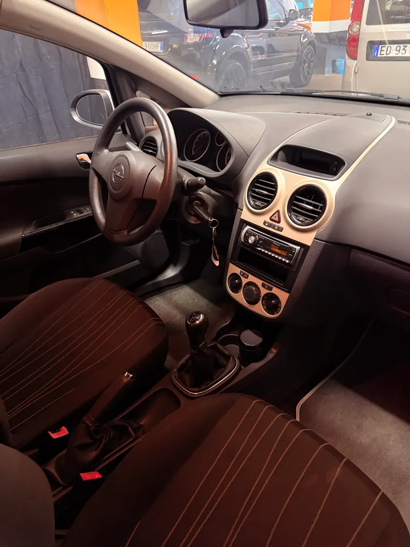 Opel CORSA CON SOLI 49.822 KM 78
