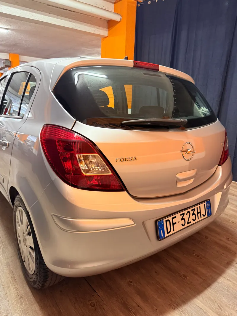 Opel CORSA CON SOLI 49.822 KM 27