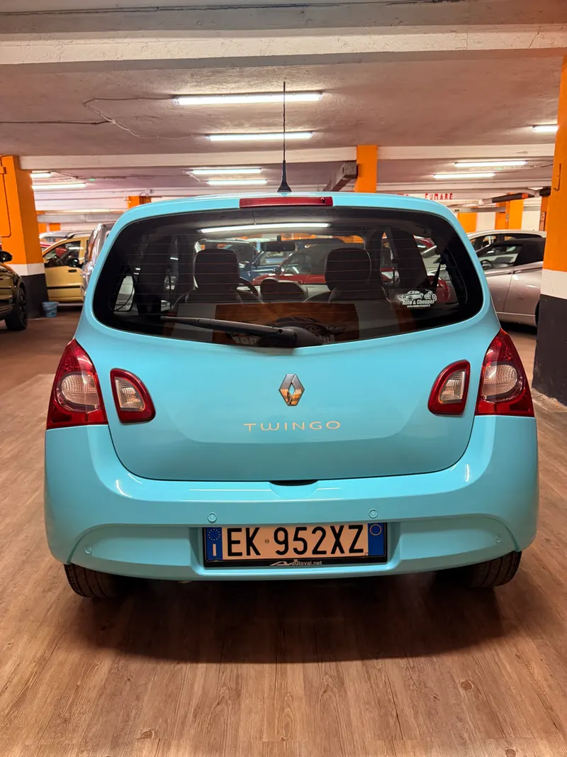 Renault TWINGO CON SOLI 71.854 KM 16