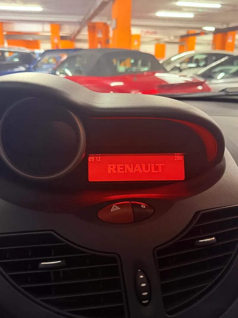 Renault TWINGO CON SOLI 71.854 KM 40