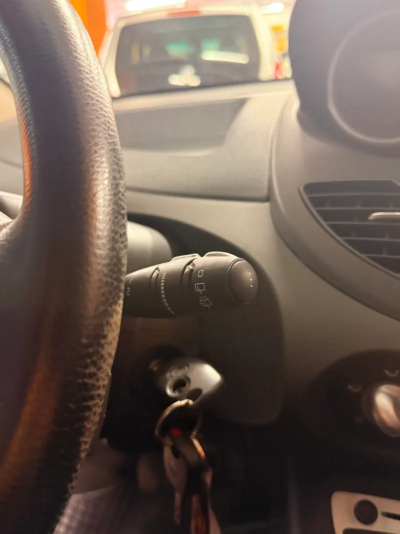 Renault TWINGO CON SOLI 71.854 KM 35
