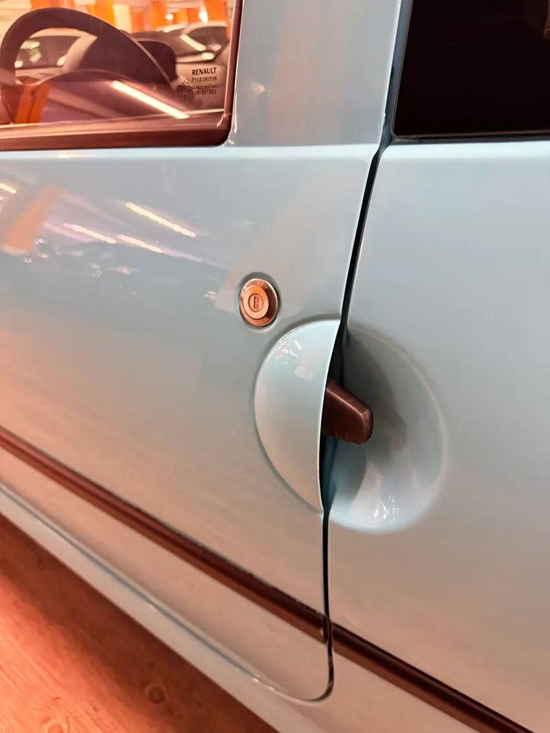 Renault TWINGO CON SOLI 71.854 KM 9