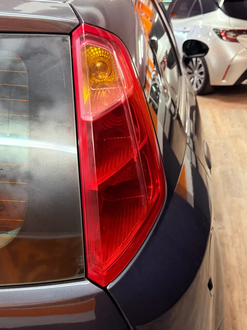 Fiat PUNTO CON SOLI 65.861 KM EURO 6, UNICO PROPRIETARIO 74