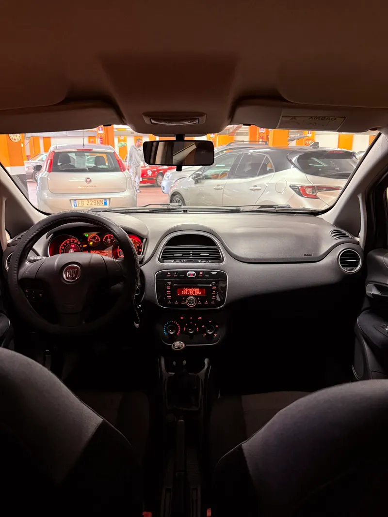 Fiat PUNTO CON SOLI 65.861 KM EURO 6, UNICO PROPRIETARIO 114