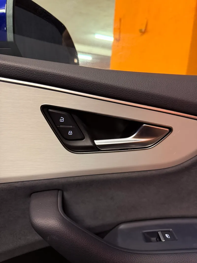 Audi Q8 S-LINE MILD-HYBRID CON SOLI 17.621 KM 38