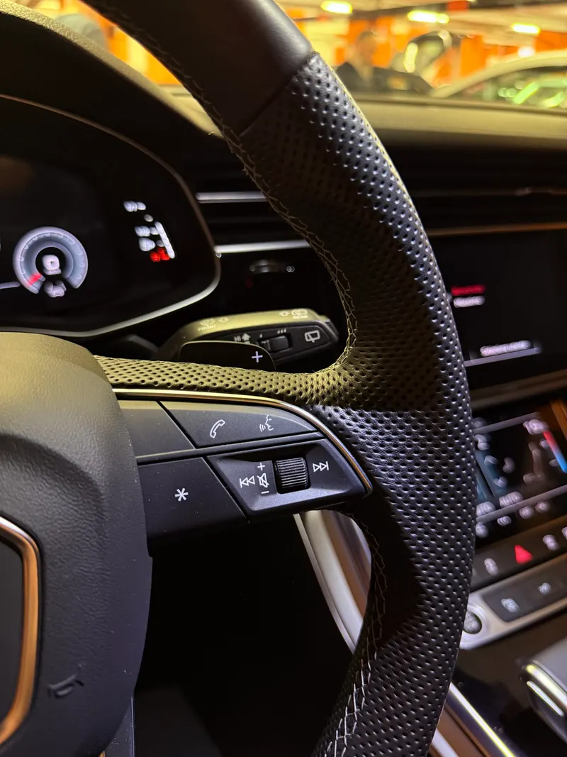 Audi Q8 S-LINE MILD-HYBRID CON SOLI 17.621 KM 139