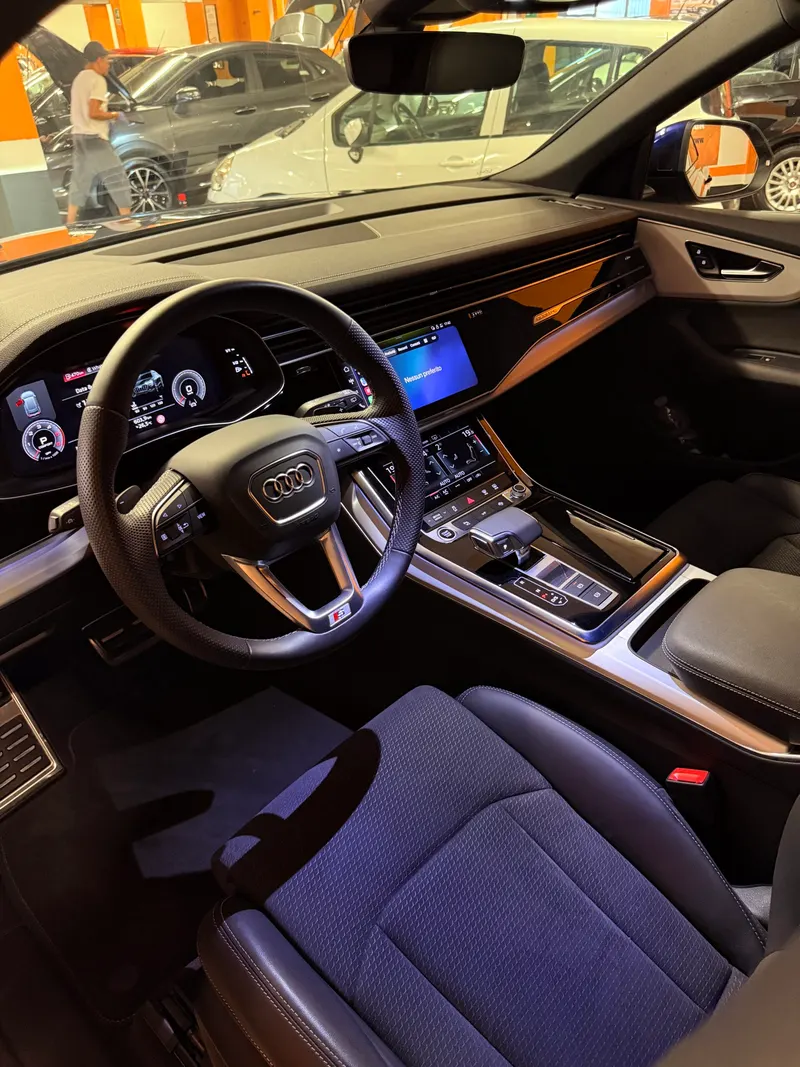 Audi Q8 S-LINE MILD-HYBRID CON SOLI 17.621 KM 14