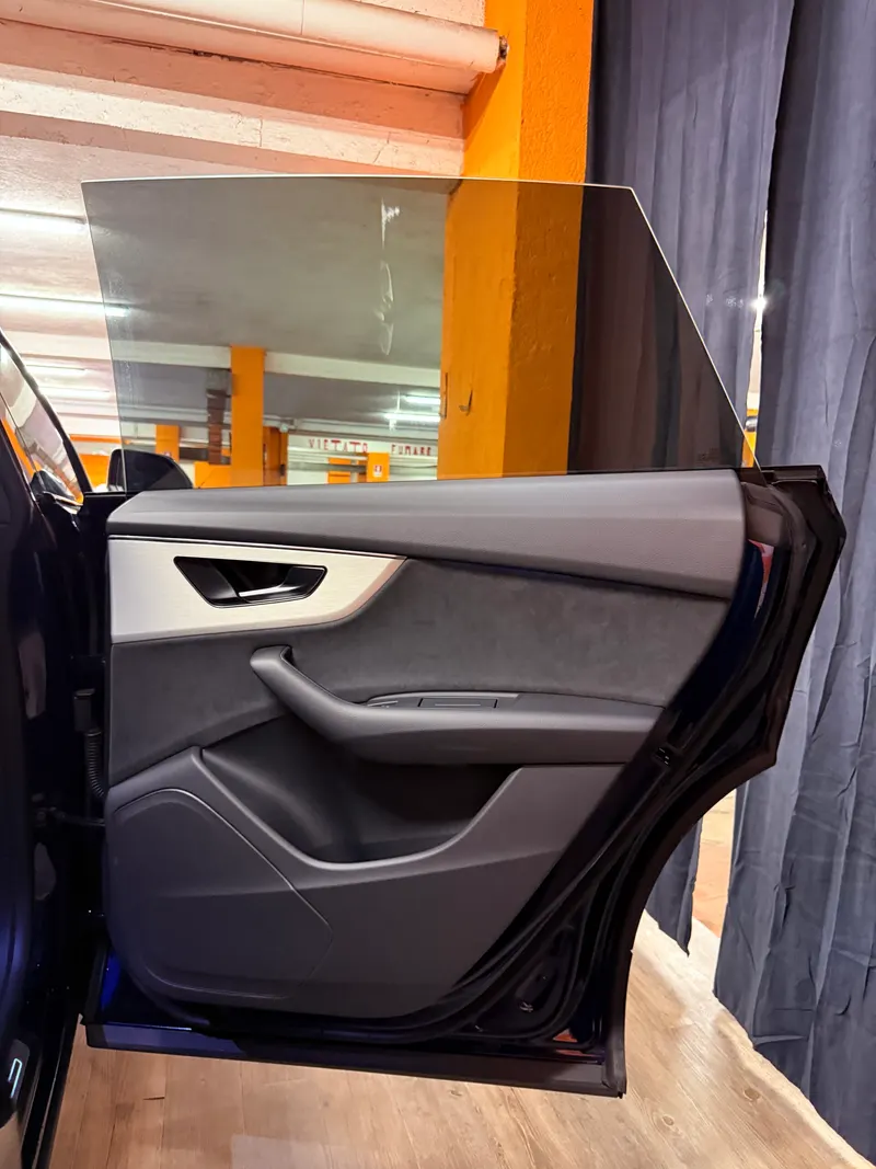 Audi Q8 S-LINE MILD-HYBRID CON SOLI 17.621 KM 46
