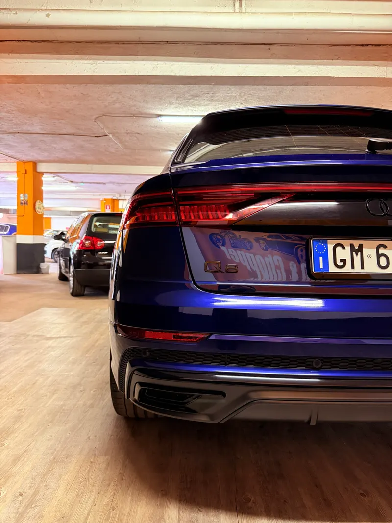 Audi Q8 S-LINE MILD-HYBRID CON SOLI 17.621 KM 103