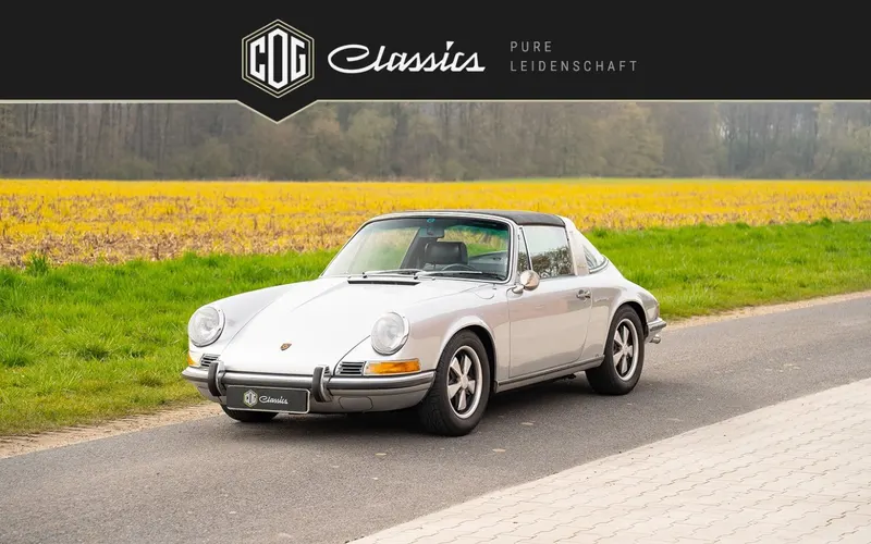 Porsche 911 S 2.2 Targa 3