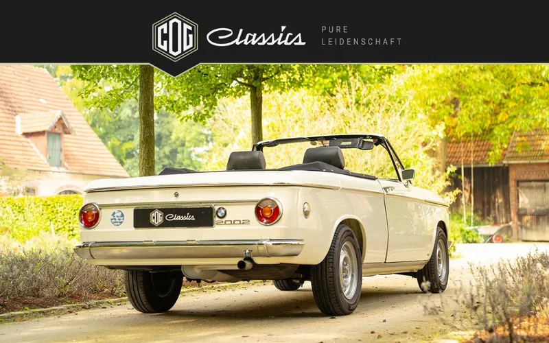 BMW 2002 Cabrio 2
