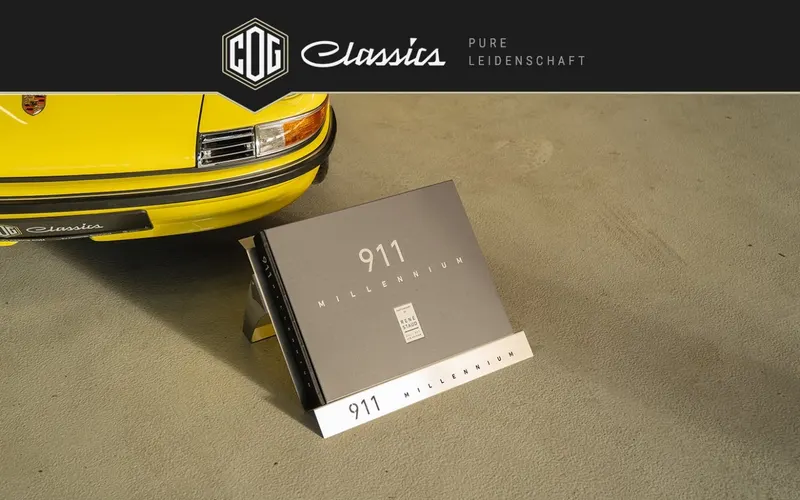 Porsche 911 T 2.4  Ölklappe 3