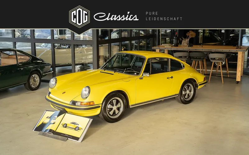 Porsche 911 T 2.4  Ölklappe 8