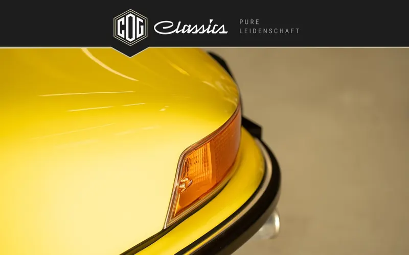 Porsche 911 T 2.4  Ölklappe 57