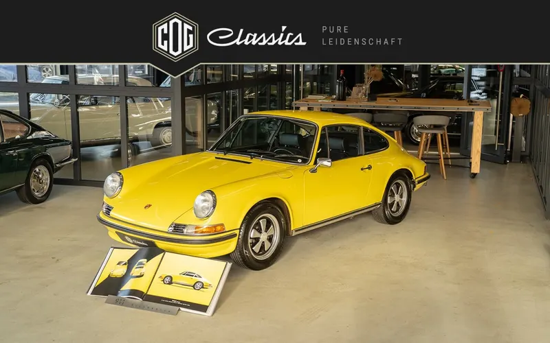 Porsche 911 T 2.4  Ölklappe 10