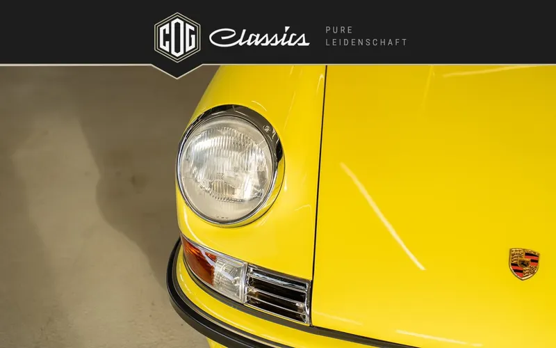 Porsche 911 T 2.4  Ölklappe 41