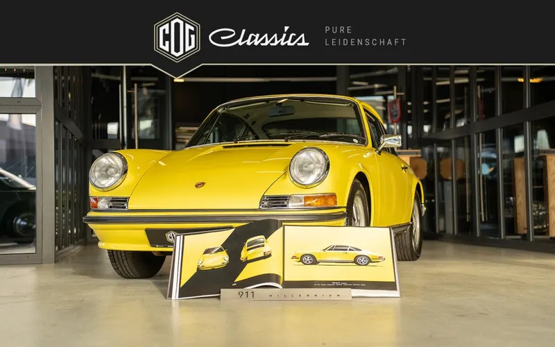 Porsche 911 T 2.4  Ölklappe 107
